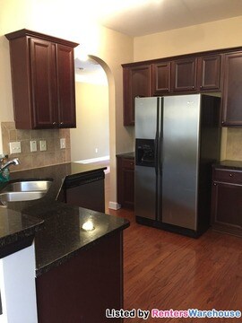 Building Photo - 1709 Oakbrook Lake Dr