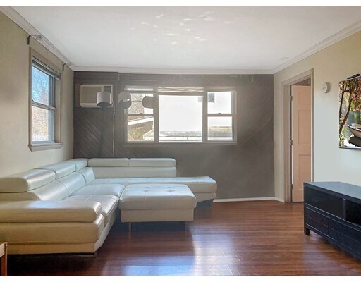 Foto del edificio - 7 Jackson Ct