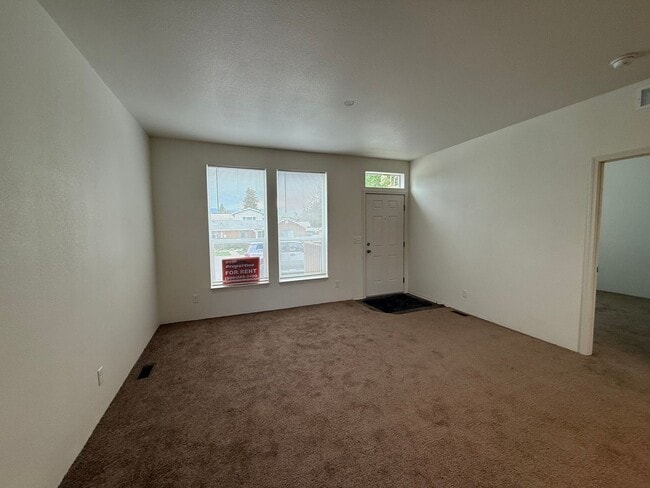 Building Photo - Now Renting- Beautifully Remodeled Home To...
