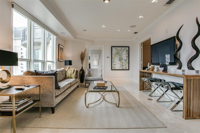 Foto del edificio - 3401 Lee Pkwy