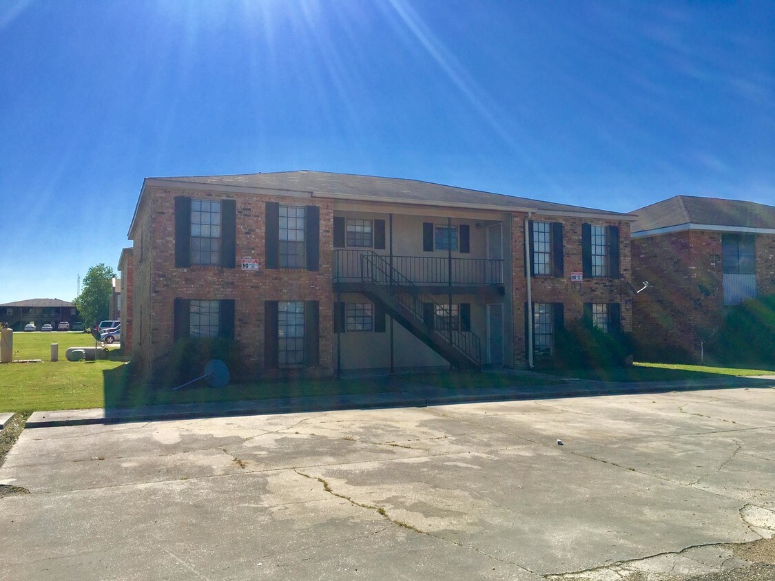 Primary Photo - 408 Scotsdale St