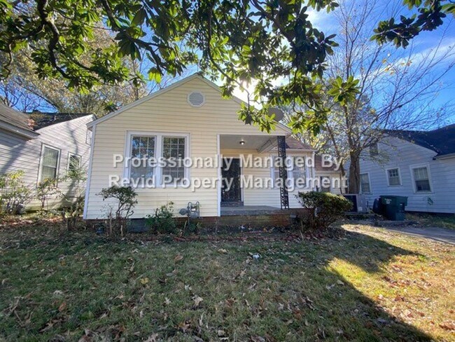 Foto del edificio - First Month Free on an 18-Month Lease!!