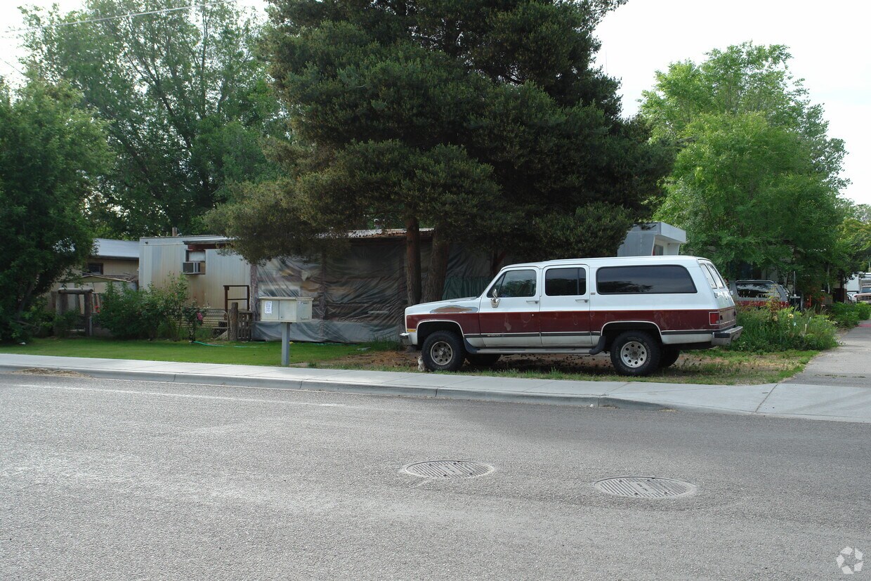 Building Photo - PDC Mobile Home Park