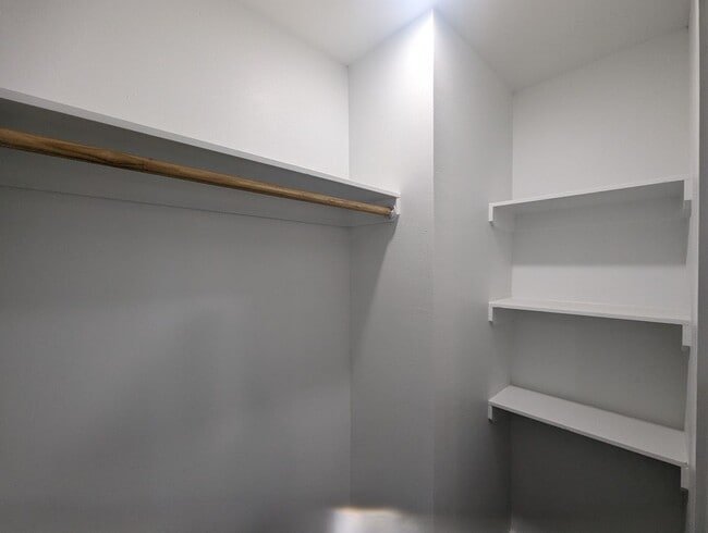 Foto del edificio - 3 Bedroom/2 Bathroom New Construction Townhouse in Southside