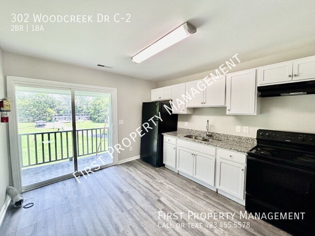 Building Photo - 302 Woodcreek Rd