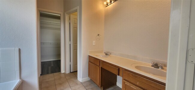 Foto del edificio - 24818 Mason Trail Dr