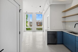 Building Photo - 2201 Frankford Ave