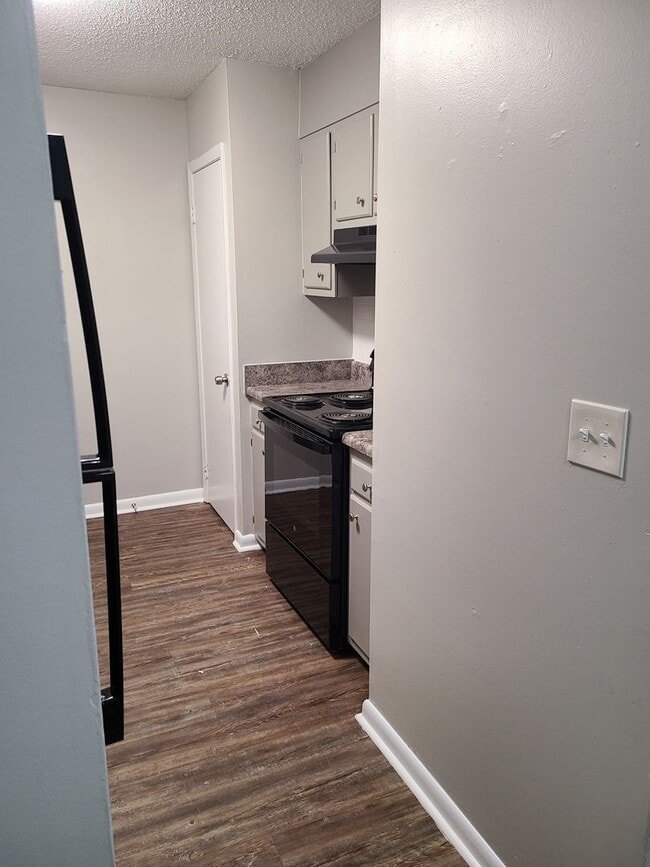 Interior Photo - Camellia Court
