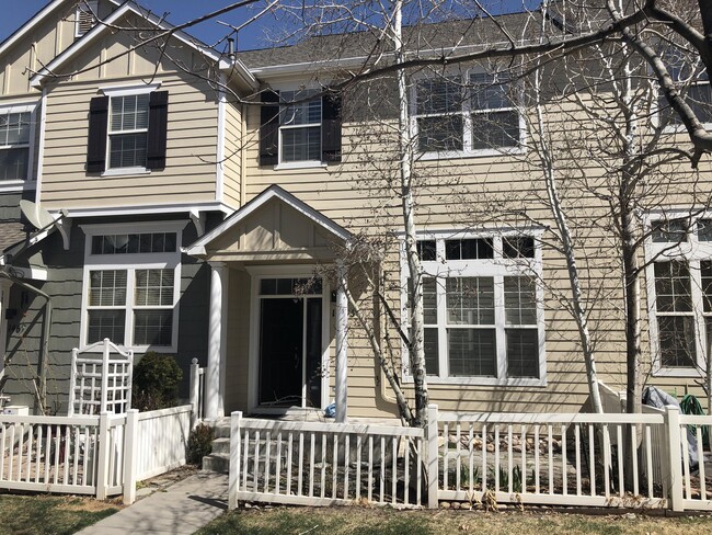 Building Photo - 1465 Red Cliff Way