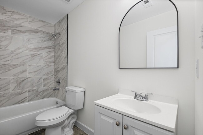 Photo - 1422 Rozelle St House