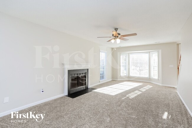 Foto del edificio - 4906 Riding Ridge Dr