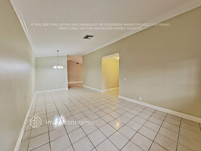 Foto del edificio - 9142 Grand Canal Dr