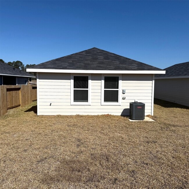 Building Photo - 11926 Midas Ln