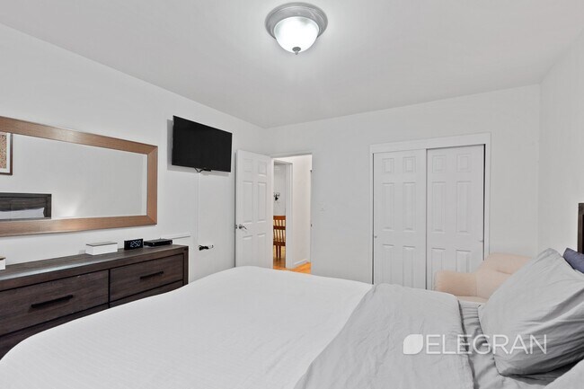 Foto del edificio - 204 W 14th St