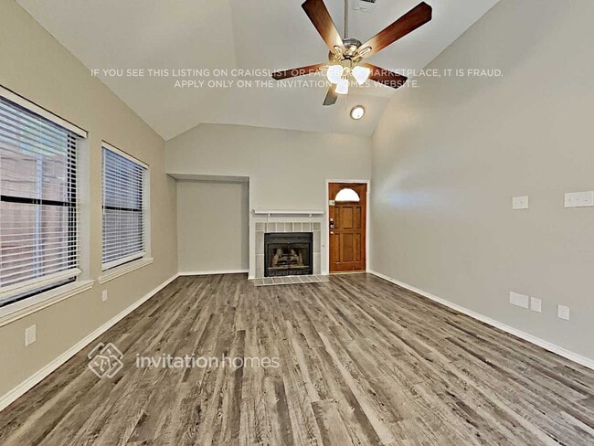 Foto del edificio - 4338 Harvest Hill Rd