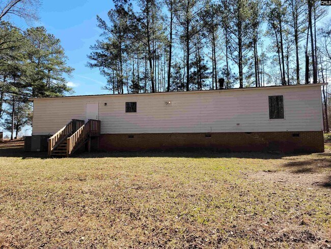 Building Photo - 624 Bowsan Rd