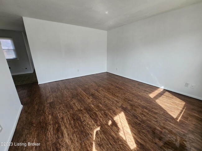 Foto del edificio - 5207 Garden Green Way