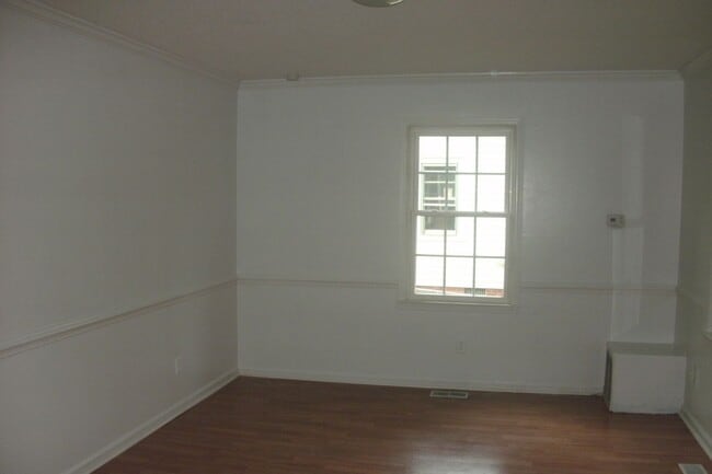 Building Photo - 508 Charlotte Ave