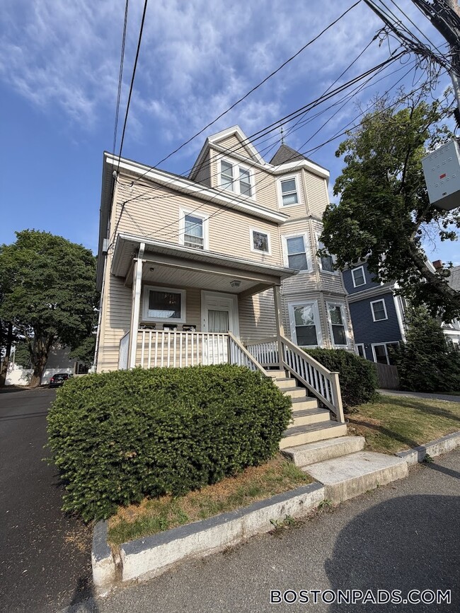 Building Photo - 35 Fiske St