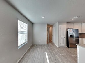 Building Photo - 7302 Alcazar Gate