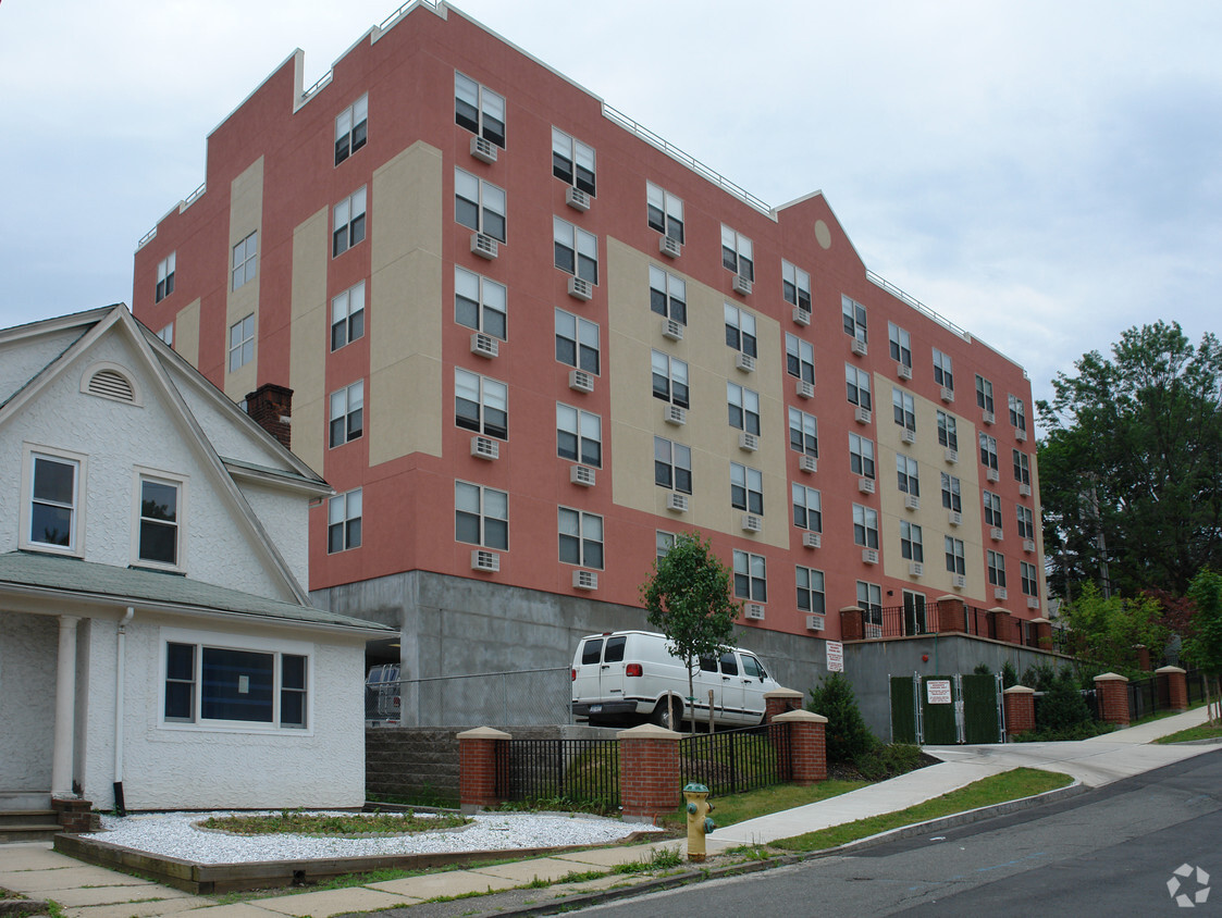 Building Photo - Kensico Terrace