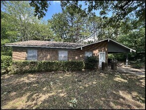Building Photo - 609 Nan Cir