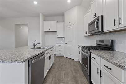Building Photo - 11217 Delta Dr