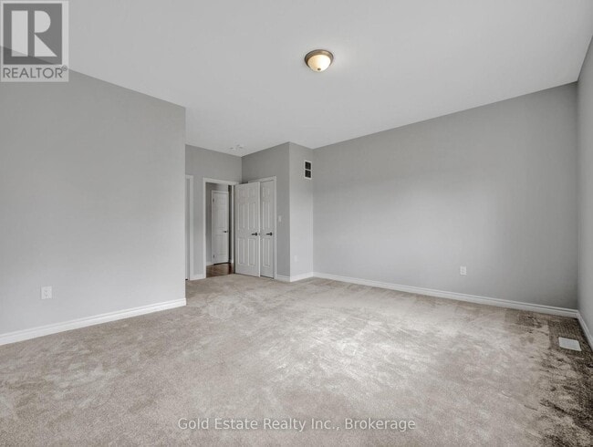 Building Photo - 1511 Marina Dr