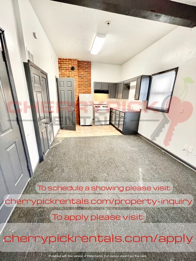 1819 Pinkney St Unit 1, Omaha, NE 68110 Apartments in Omaha, NE