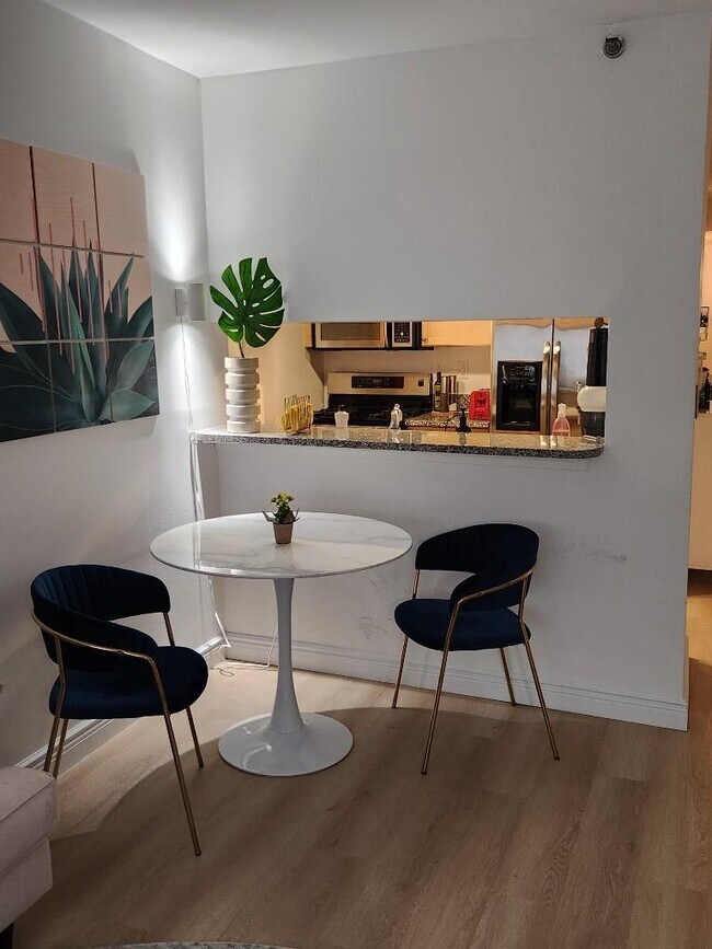 Foto del edificio - 0 bedroom in New York NY 10128
