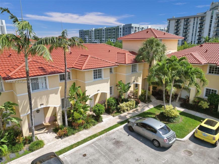Primary Photo - 3 bedroom in North Miami FL 33162