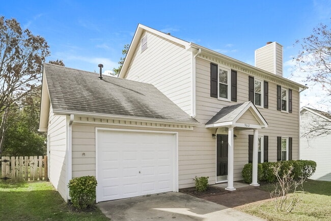 Building Photo - 9612 Manus Ct
