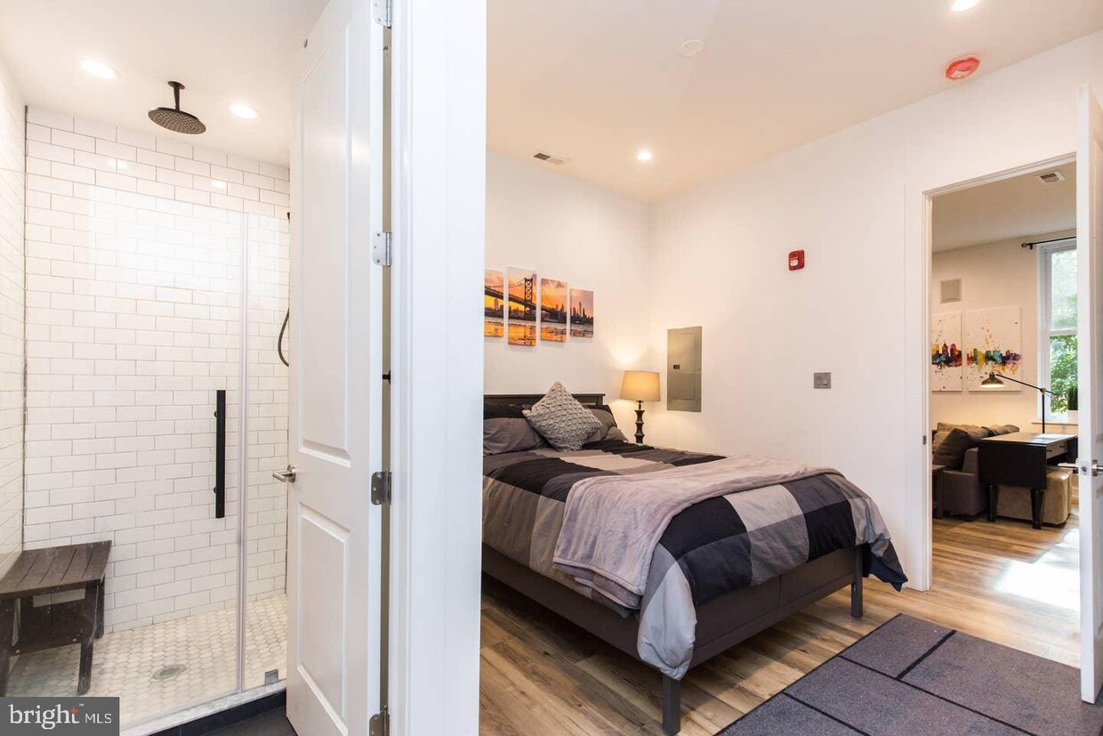 Foto principal - 331 S 12th St