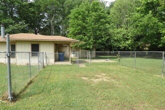 Building Photo - 380 Keeland Dr