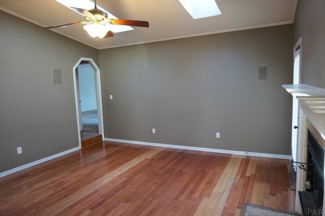 Building Photo - 11685 Wakefield Dr