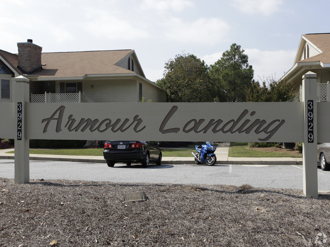 Armour Landing - Armour Landing Apartments