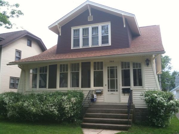 1 br, 0.5 bath - 264 W 16th St upper unit - 1 br, 0.5 bath  - 264 W 16th St upper unit