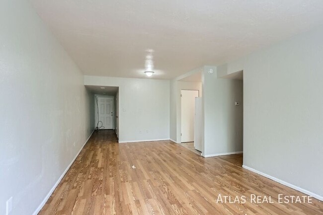Foto del edificio - 2929 W Colorado Ave