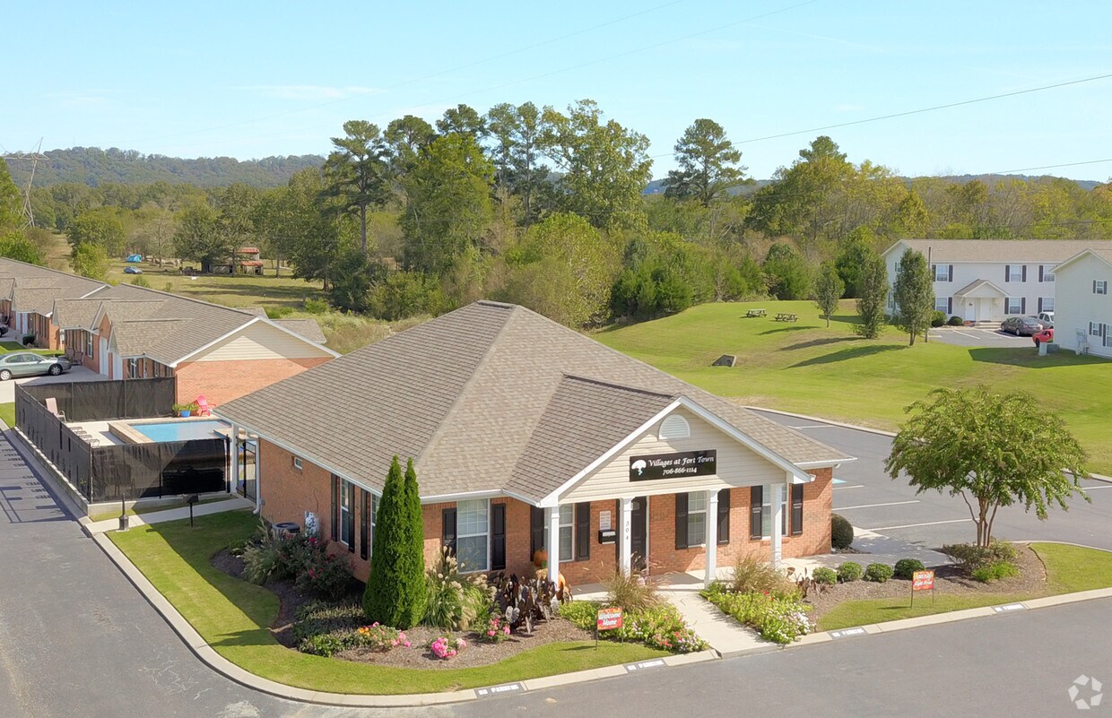 The Villages at Fort Town Apartments at 304 Fort Town Dr Fort Oglethorpe, GA