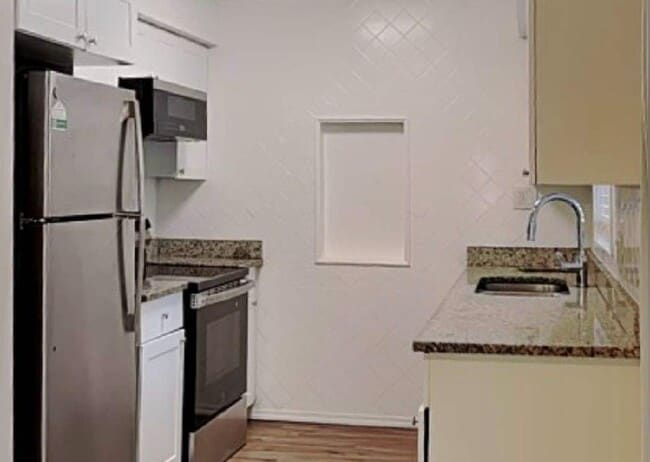 Foto del edificio - 4386 Signal Hill Rd