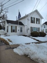 Building Photo - 123 W Merry Ave