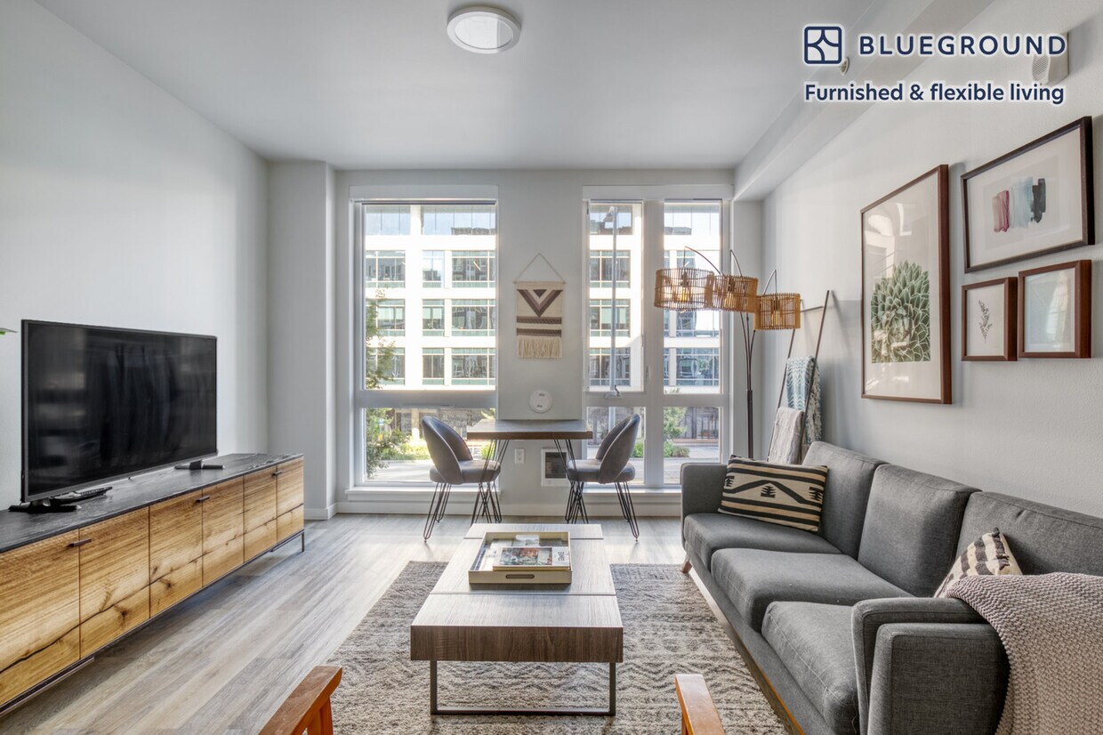 403 Dexter Ave N Unit FL2ID172, Seattle, WA 98109 Room for Rent in