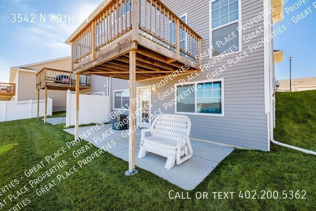 Foto del edificio - 3542 N 89th St