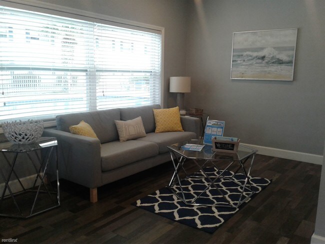 Foto del edificio - 460 Brentwood Dr
