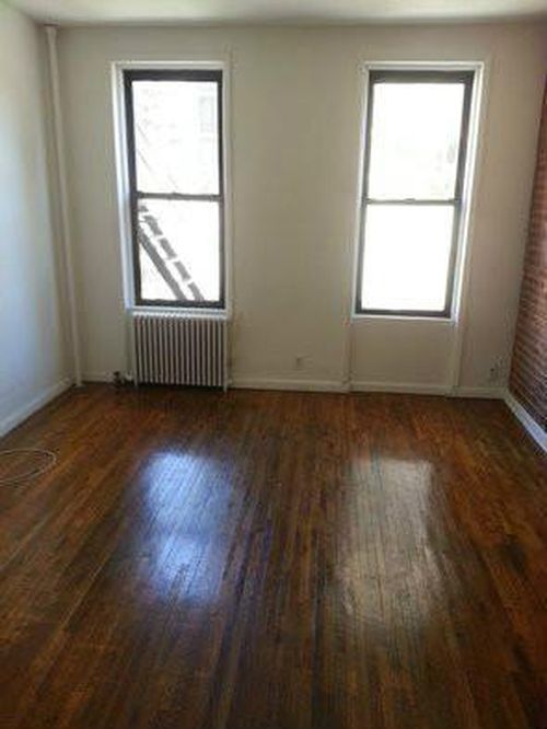 Building Photo - 1107 1st Ave