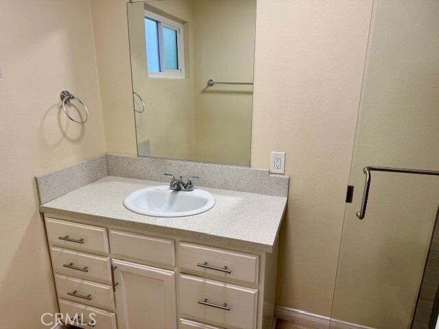 Building Photo - 1022 El Camino Dr