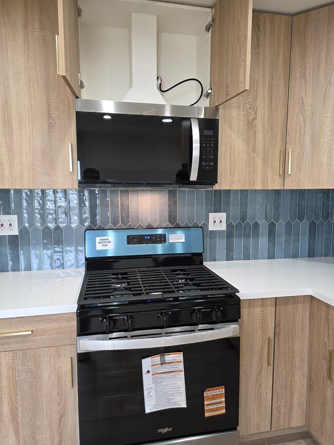 Foto del edificio - 2612 Huntington Ln