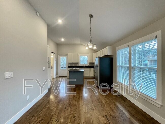 Foto del edificio - 1012 42nd Ave N