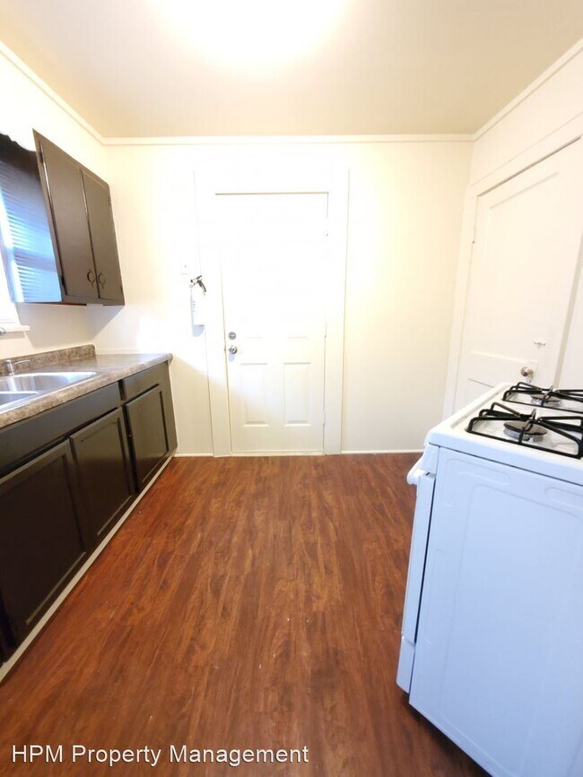 Building Photo - 3 br, 1 bath House - 837 Clifford Ave