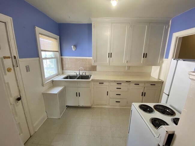 Foto del edificio - 908 E 4th St